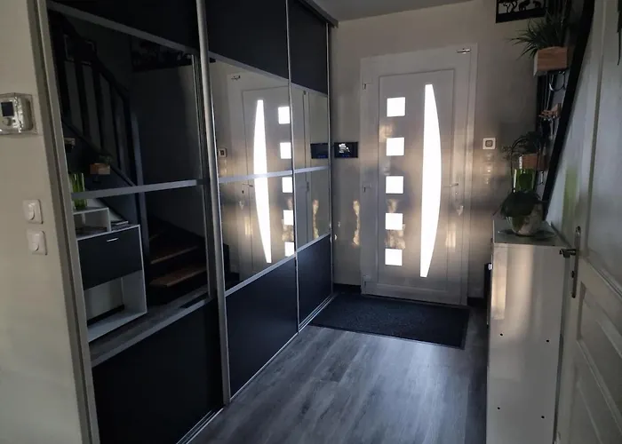 Maison 5 Holiday home